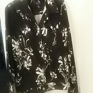 🎆 2/$25 Ralph Lauren floral denim jacket M